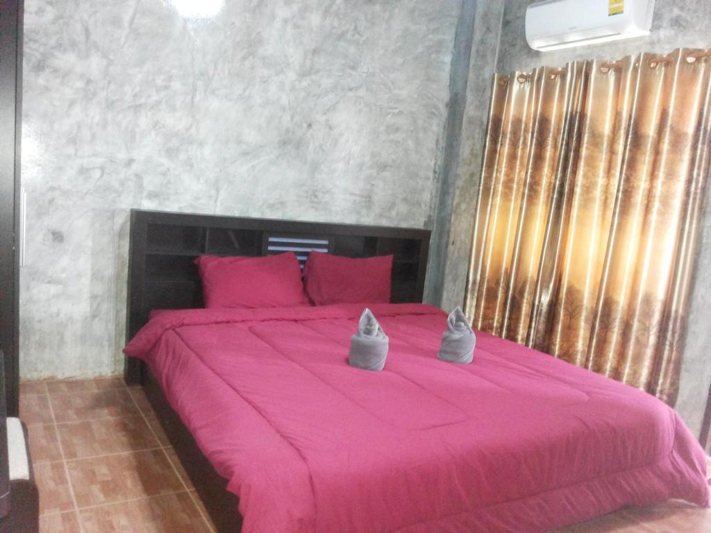 Bansappoori Aparthotel Lamphun Buitenkant foto