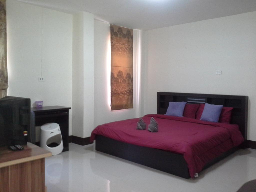 Bansappoori Aparthotel Lamphun Kamer foto
