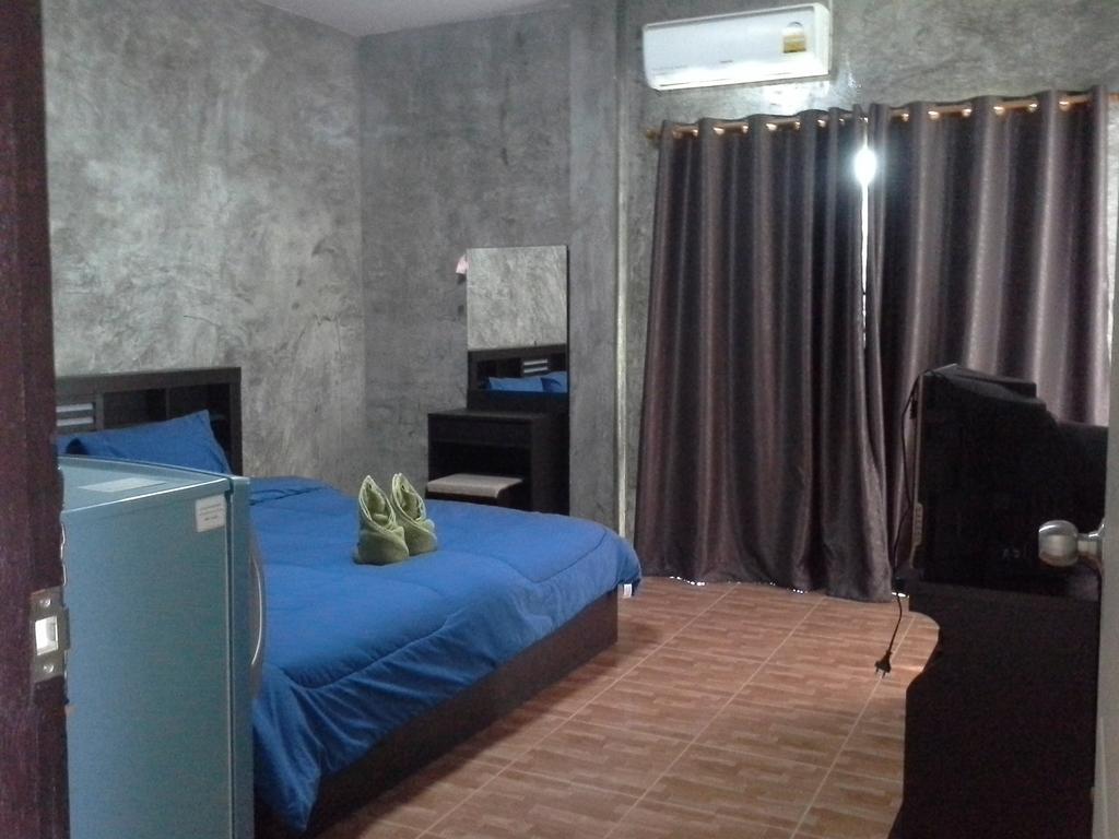 Bansappoori Aparthotel Lamphun Buitenkant foto